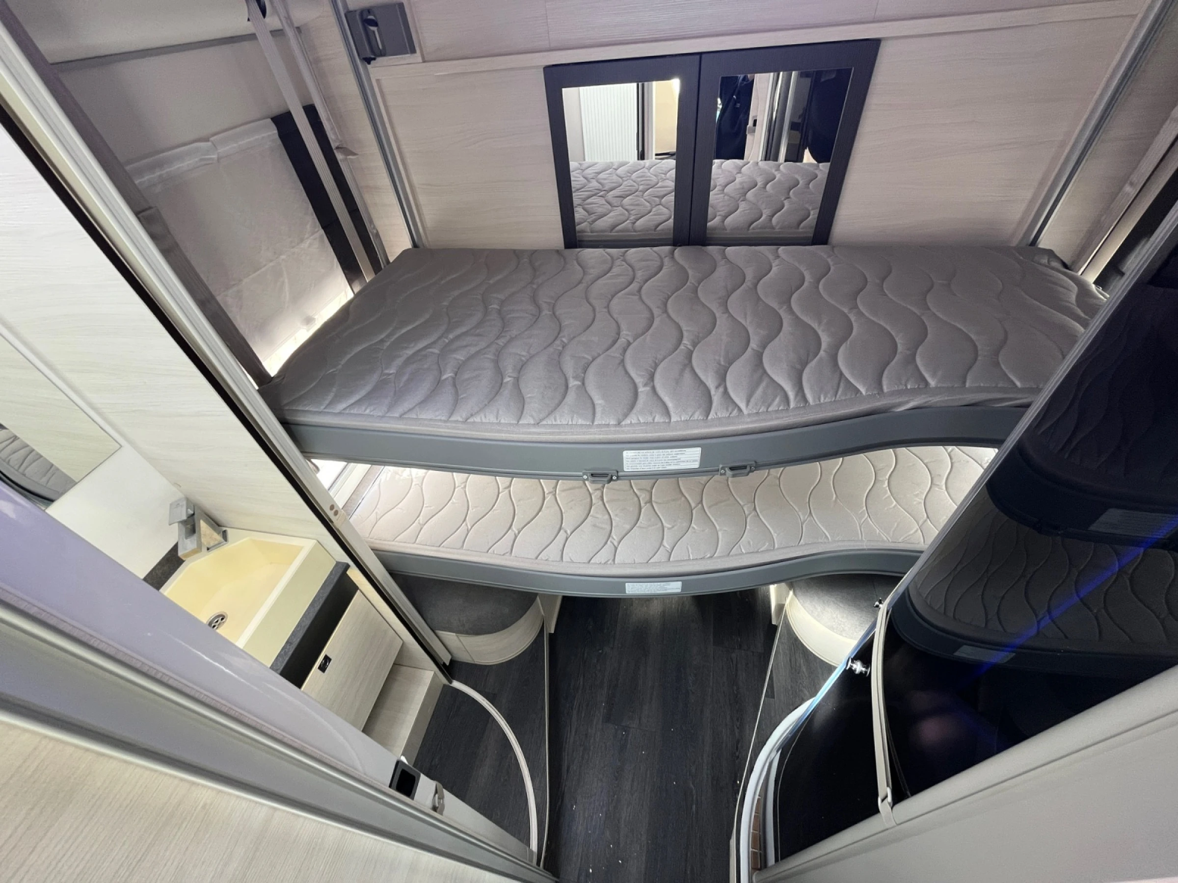 Challenger 396 Premium Fiat - foto 16