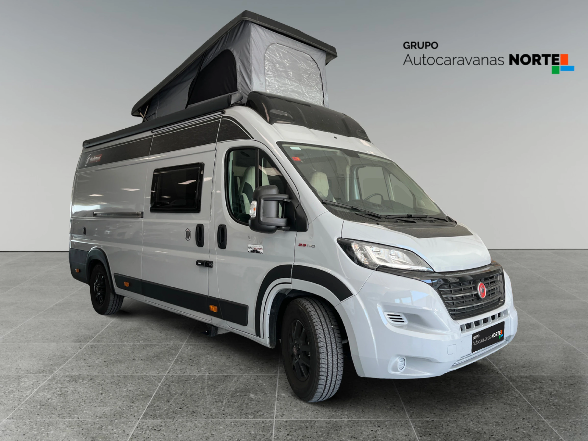 Challenger V210 VIP Fiat - foto 2