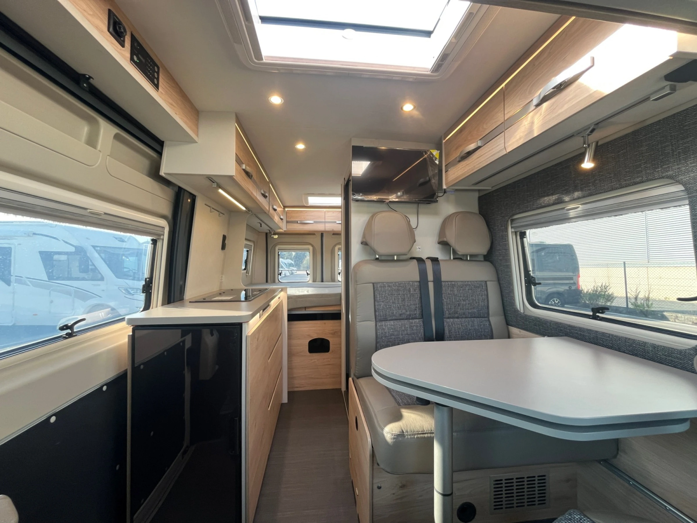 Dethleffs Globetrail 600DB Fiat - foto 10