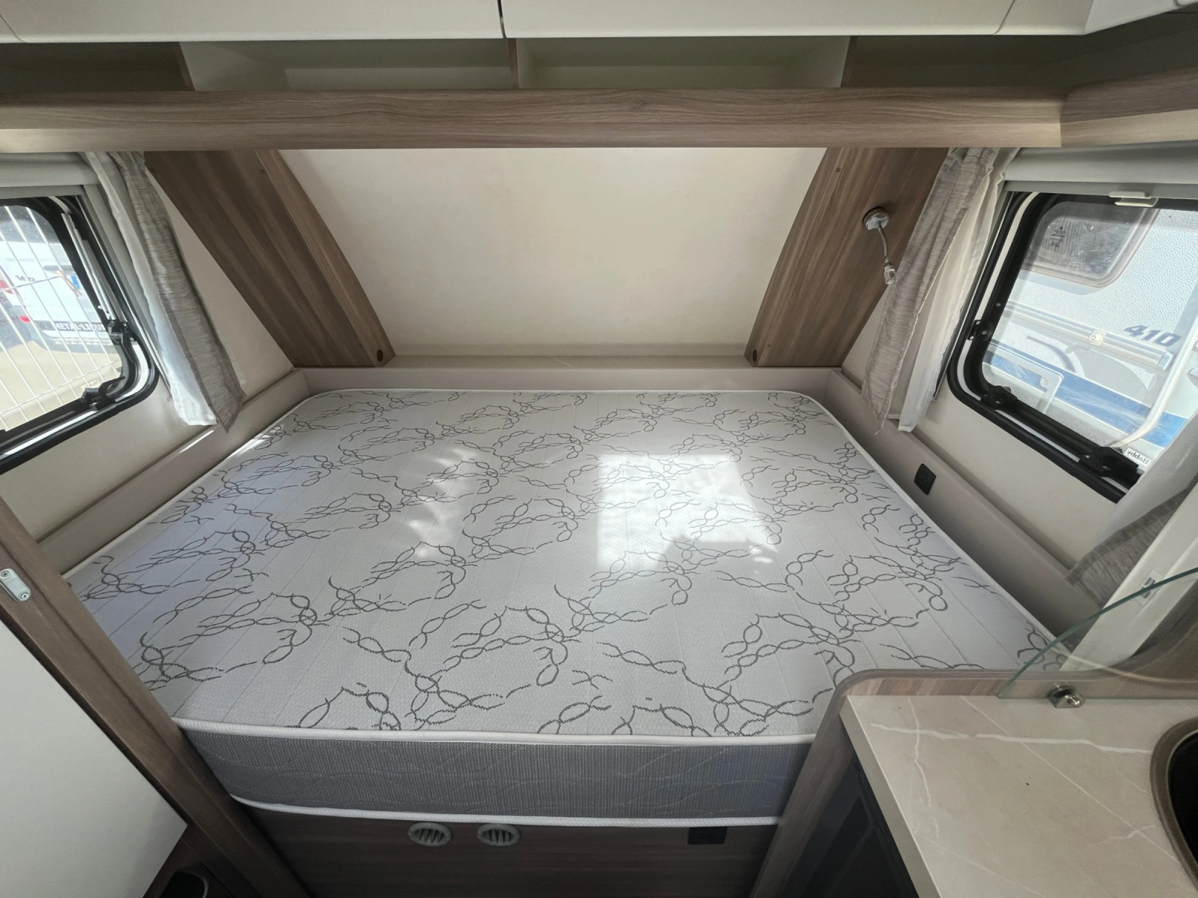Hobby Luxe 390 SF Ontour - foto 12