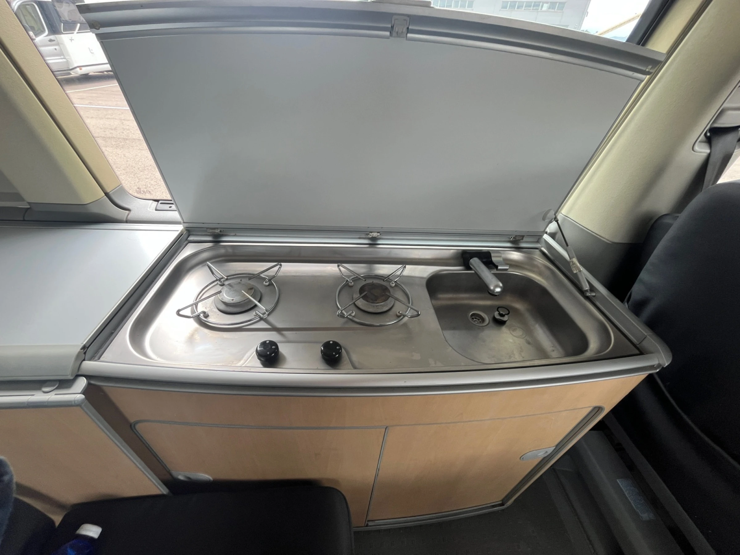 Volkswagen California - foto 13