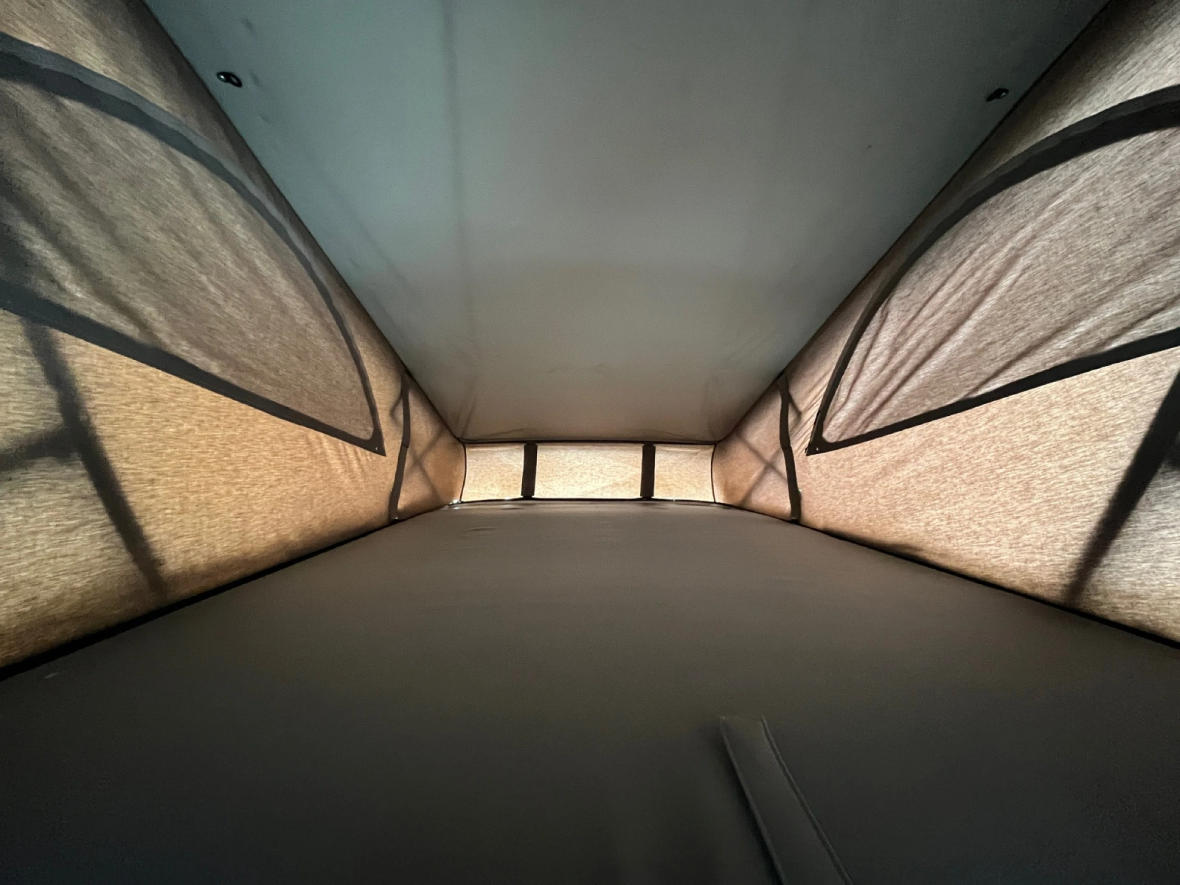 Volkswagen California - foto 14