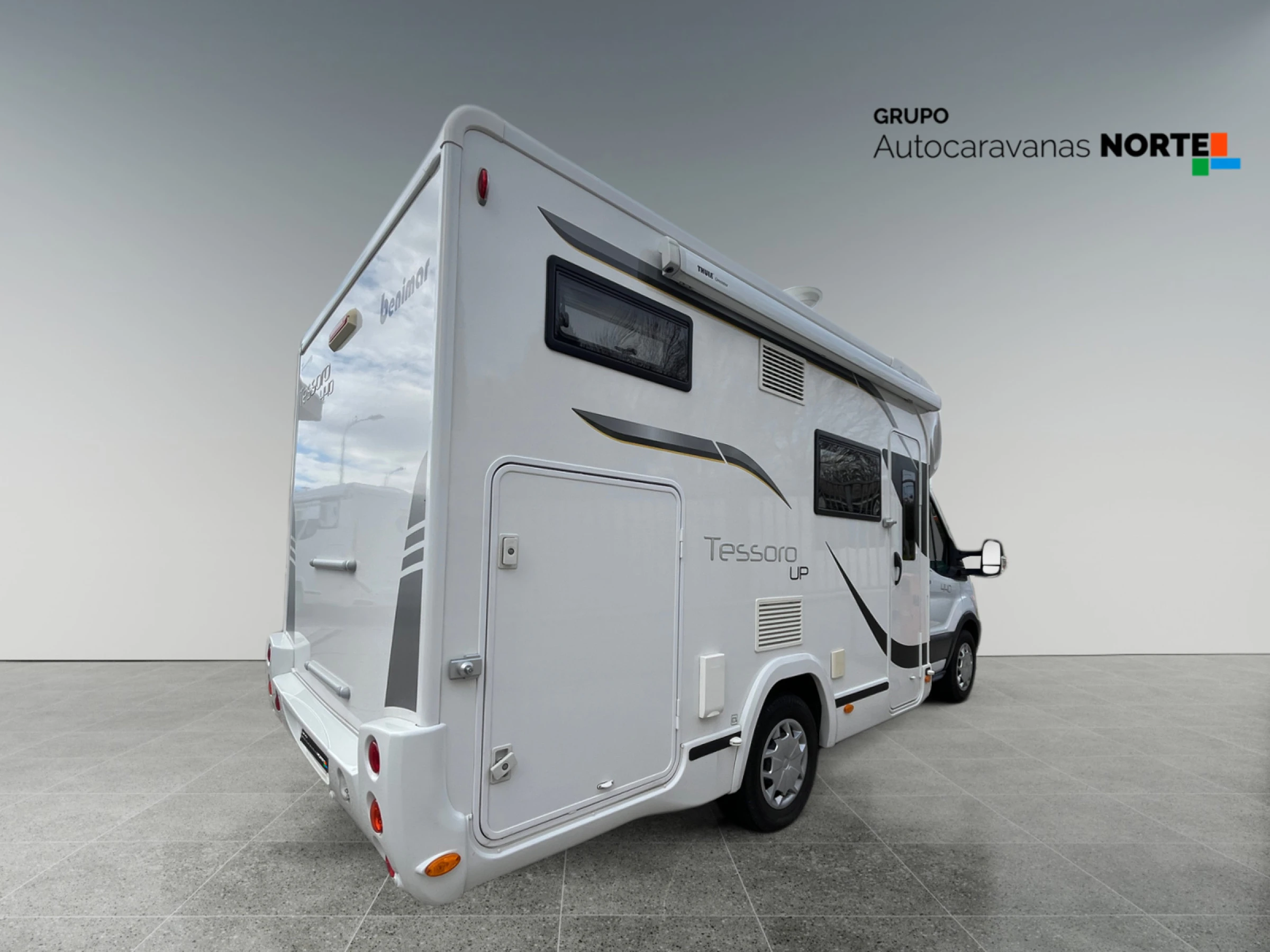 Benimar Tessoro 440 Ford - foto 3