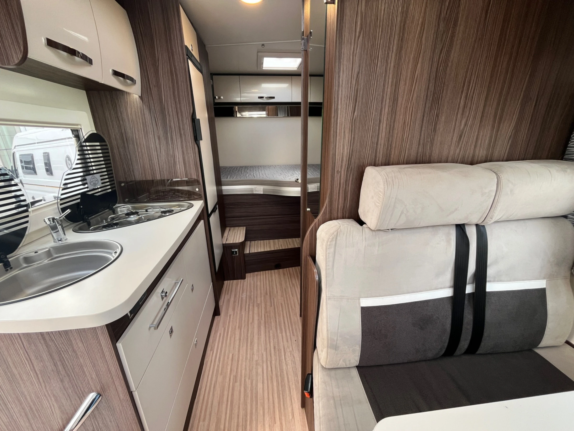 Benimar Tessoro 440 Ford - foto 11