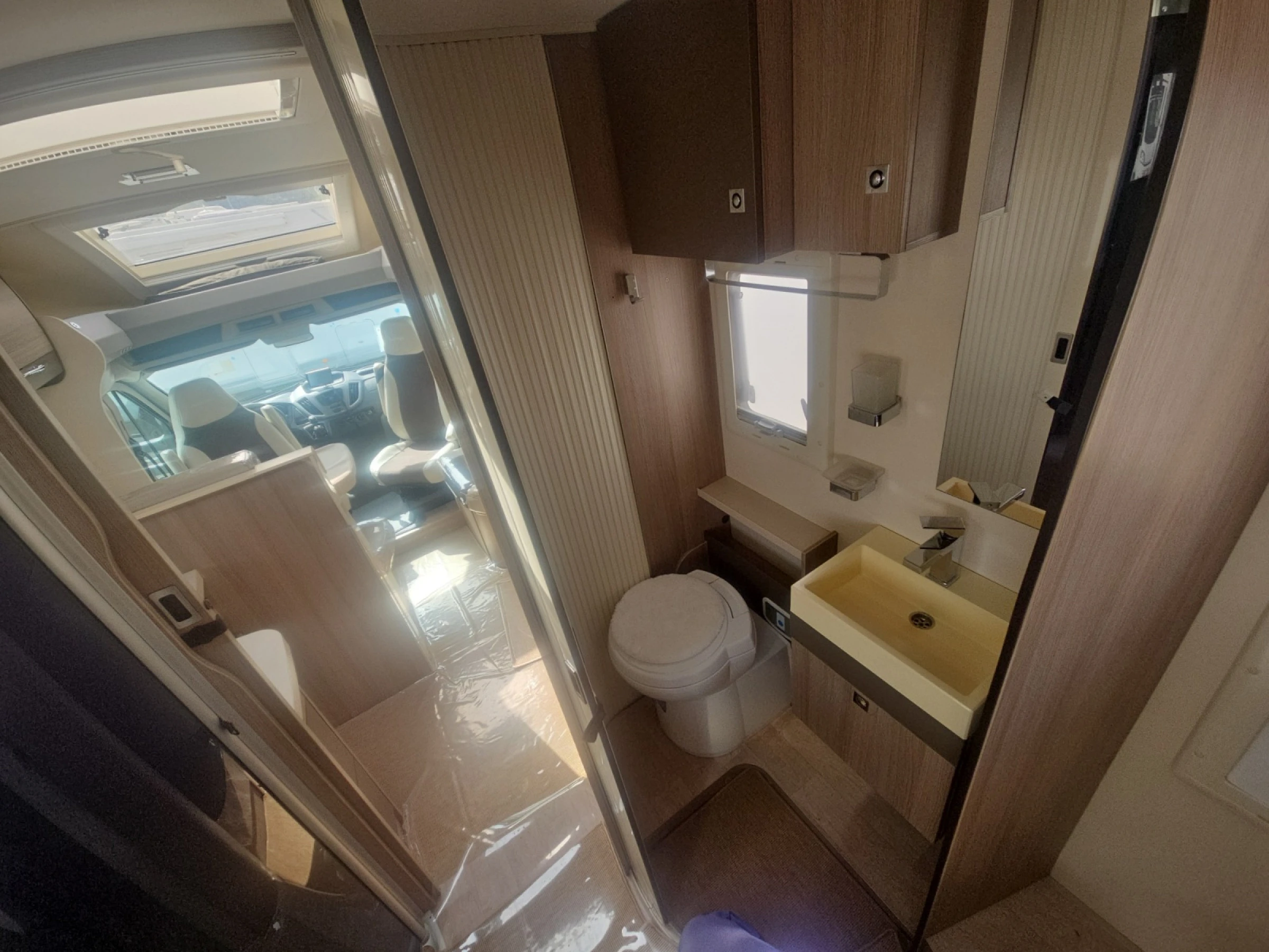 Challenger 398 EB Ford - foto 15
