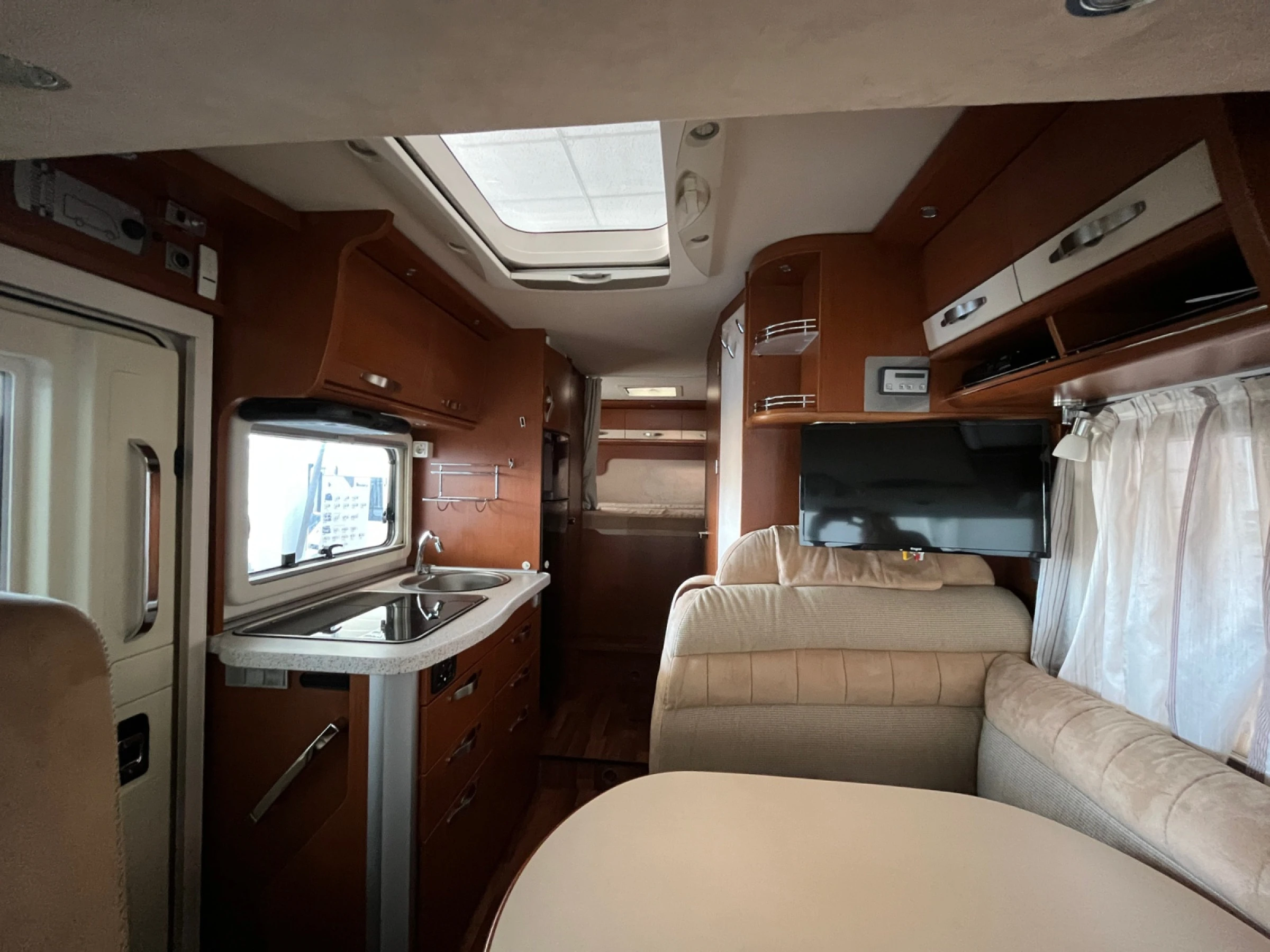 Hymer B595 Start Line B595 Mercedes - foto 8