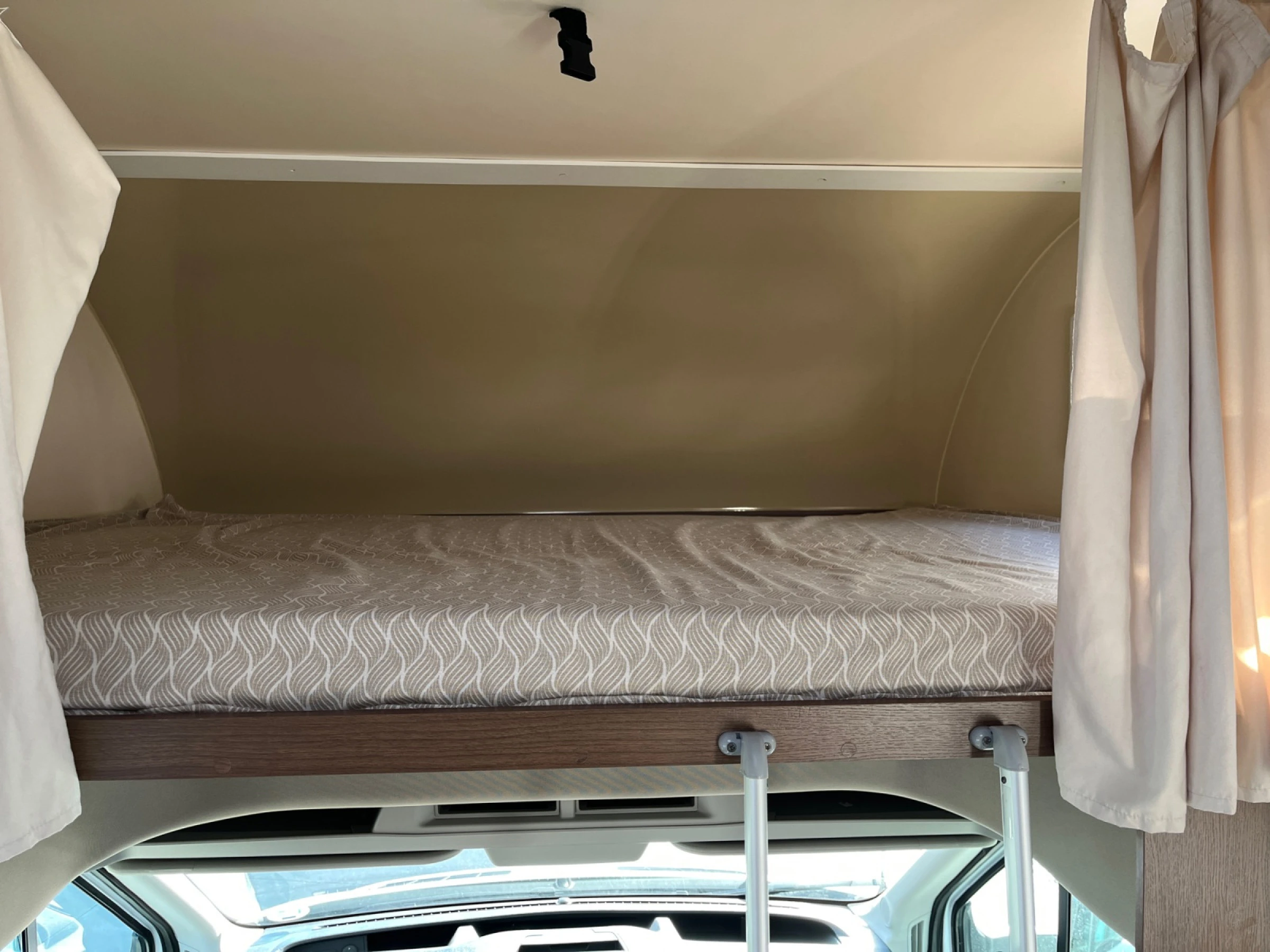 CI Continental 770 Ford - foto 16