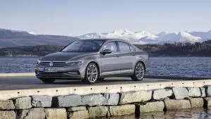 Volkswagen Passat 2019, más tecnología y debut en Ginebra