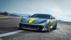 Ferrari presenta su evolución del 812 Superfast ¿último V12 atmosférico?