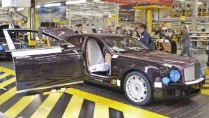 En el “horno” de los Bentley: visitamos la factoría de la marca inglesa