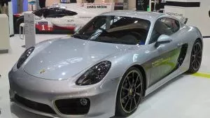 Se desvela una versión 100% eléctrica del Porsche Cayman