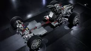 El Mercedes-AMG Project One enseña al desnudo su conjunto mecánico