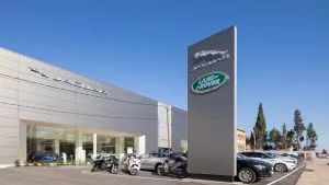 Land Motors y Solmóbil unen caminos para lograr el mayor concesionario de Jaguar Land Rover en España
