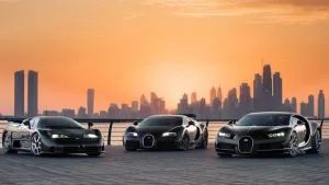 Bugatti junta a su santísima trinidad: EB110, Veyron y Chiron