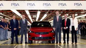El Rey Felipe VI respalda el inicio de producción del Opel Corsa en su visita a Figueruelas