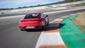 Prueba Porsche 911 (992) Carrera S y 4S: el referente tiene nuevos estándares