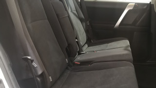 Toyota Land Cruiser 2.8 D-4D GX 7 plazas - foto 12