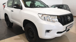 Toyota Land Cruiser 2.8 D-4D GX - foto 3