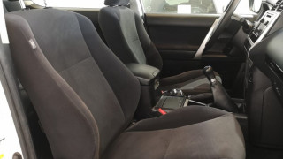 Toyota Land Cruiser 2.8 D-4D GX - foto 7
