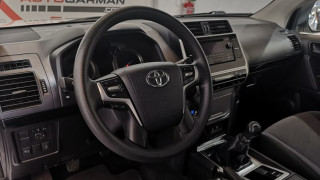 Toyota Land Cruiser 2.8 D-4D GX - foto 9