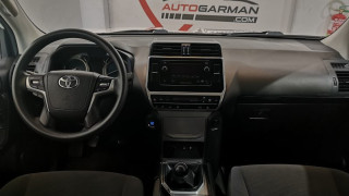 Toyota Land Cruiser 2.8 D-4D GX - foto 10
