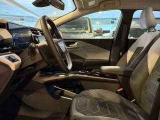 Interior Ford Puma Gen-E Premium Nuevo – asientos delanteros