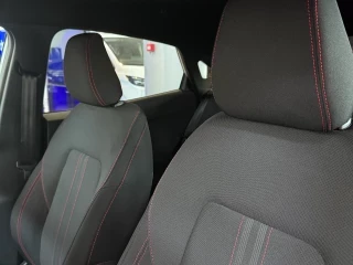 Asientos delanteros Ford Puma ST-Line MHEV nuevo