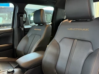 Asientos delanteros Ford Ranger Doble Cabina PHEV nueva