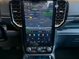 Pantalla multimedia Ford Ranger Wildtrak PHEV nueva