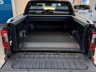 Caja trasera abierta Ford Ranger 2.3 TIVCT PHEV Wildtrak nueva – espacio de carga
