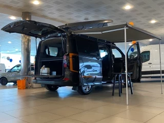 Ford Transit Custom Kombi Km0 – vista trasera