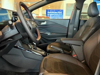 Interior Ford Puma ST-Line X Km0 – asientos delanteros