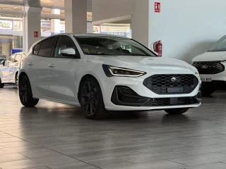 Ford Focus ST Km0 – lateral izquierdo