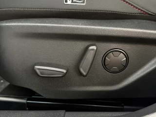 Botones eléctricos de ajuste de asientos Ford Focus ST Km0