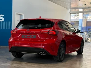 Ford Focus ST-Line X Km0 – lateral derecho