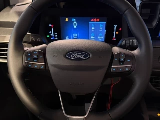 Volante multifunción Ford Tourneo Courier Titanium Km0