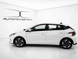 Vista perfil izquierdo del  Hyundai I20 1.0 TGDI 74kW (100CV) Klass.