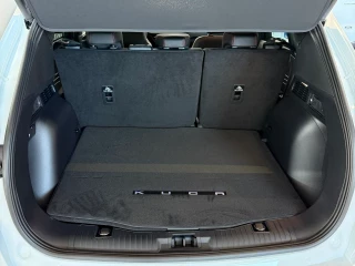 Maletero abierto Ford Kuga ST-Line X 2.5 Duratec PHEV nuevo