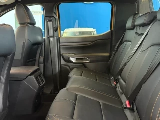 Asientos traseros Ford Ranger Doble Cabina PHEV nueva