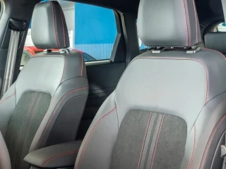 Asientos delanteros Ford Kuga ST-Line X 2.5 Duratec PHEV nuevo