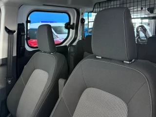 Asientos Ford Transit Courier Kombi Trend nuevo