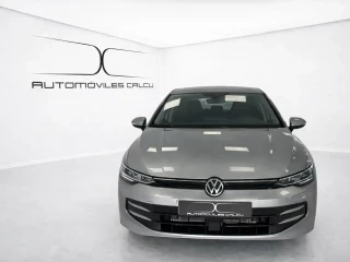 Frontal del Volkswagen Golf Más 2.0 TDI 85kW (115CV).
