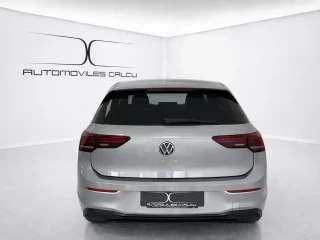 Vista trasera del  Volkswagen Golf Más 2.0 TDI 85kW (115CV).