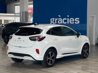 Ford Puma 1.0 EcoBoost 125CV ST-Line MHEV Km0 – vista trasera completa