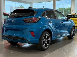 Ford Puma 1.0 EcoBoost 125CV ST-Line MHEV Km0 – vista trasera completa