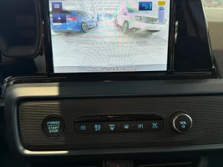 Pantalla con cámara de marcha atrás Ford Tourneo Courier Active nuevo