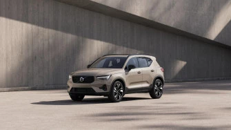 Volvo XC40 B3 Essential Volvo Options