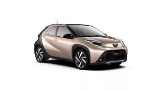 Aygo X Cross Play exclusiva