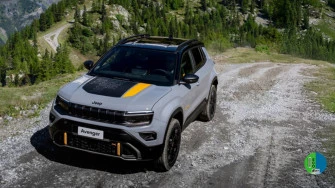 JEEP® AVENGER e-HYBRID 4xe  THE NORTH FACE EDITION 
