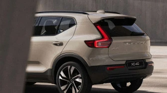 XC40 B3 Essential - (Renting Privado)